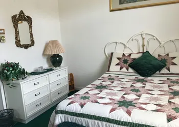 Maria's Garden and Inn hotel thumbnail 7
