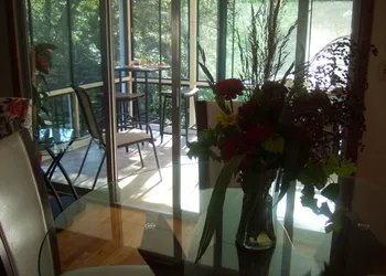 Loya's Little House Bed & Breakfast hotel thumbnail 7