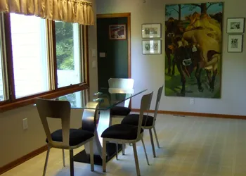 Loya's Little House Bed & Breakfast hotel thumbnail 8