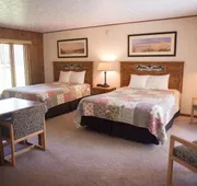 M22 Inn Suttons Bay hotel detail image 5