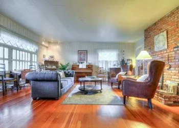 Oak Hill Bed & Breakfast hotel thumbnail 2