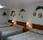 Royals Inn Motel hotel detail image 4