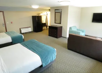 Edgewater Hotel hotel thumbnail 3