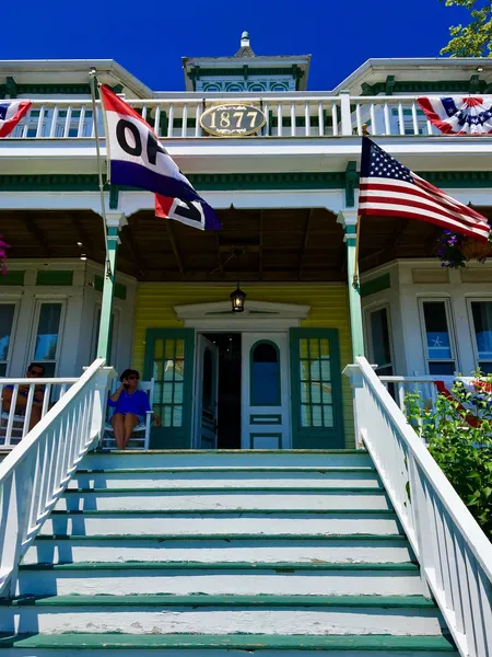 Captain Sawyer's Bed & Breakfast hotel detail image 2