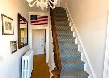 Captain Sawyer's Bed & Breakfast hotel thumbnail 3