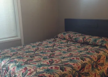 Oasis Motel hotel thumbnail 8