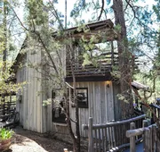 Bear Creek Motel And Cabins hotel detail image 4