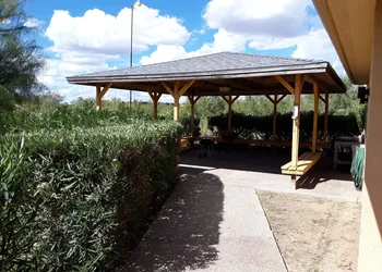 Sunbridge Inn & Suites hotel thumbnail 7