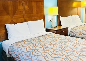 Relax Inn Lawton hotel thumbnail 6
