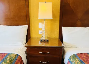 Relax Inn Lawton hotel thumbnail 8