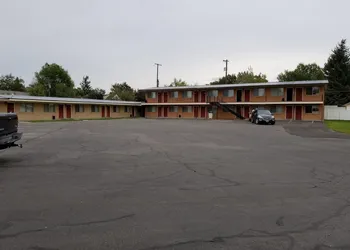 Plaza Motel hotel thumbnail 2