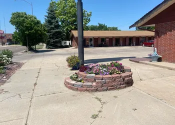 Blue Spruce Motel hotel thumbnail 3