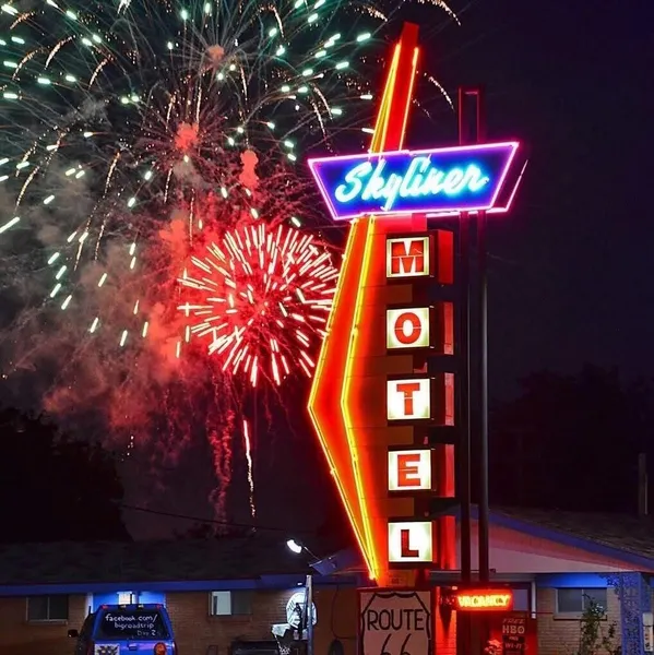 Skyliner Motel hotel detail image 2