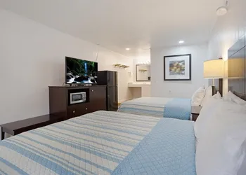 HighPort INN hotel thumbnail 3