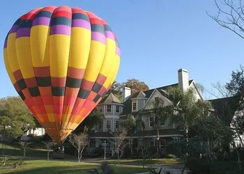 Heron Cay Lakeview Bed & Breakfast Inn hotel thumbnail 3