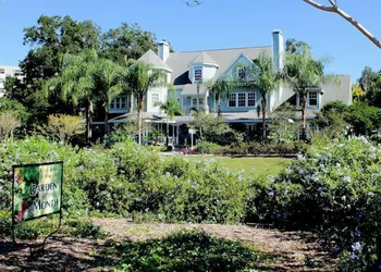 Heron Cay Lakeview Bed & Breakfast Inn hotel thumbnail 8