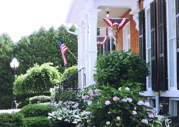 The Inn at Burnap's hotel thumbnail 2