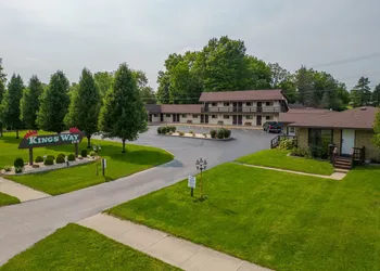 Kingsway Inn hotel thumbnail 3