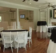 The Oaks Bed and Breakfast hotel detail image 3