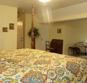 The Oaks Bed and Breakfast hotel detail image 4