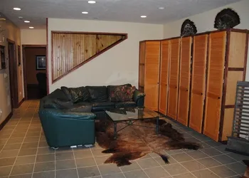 ReWild Ranch hotel thumbnail 6