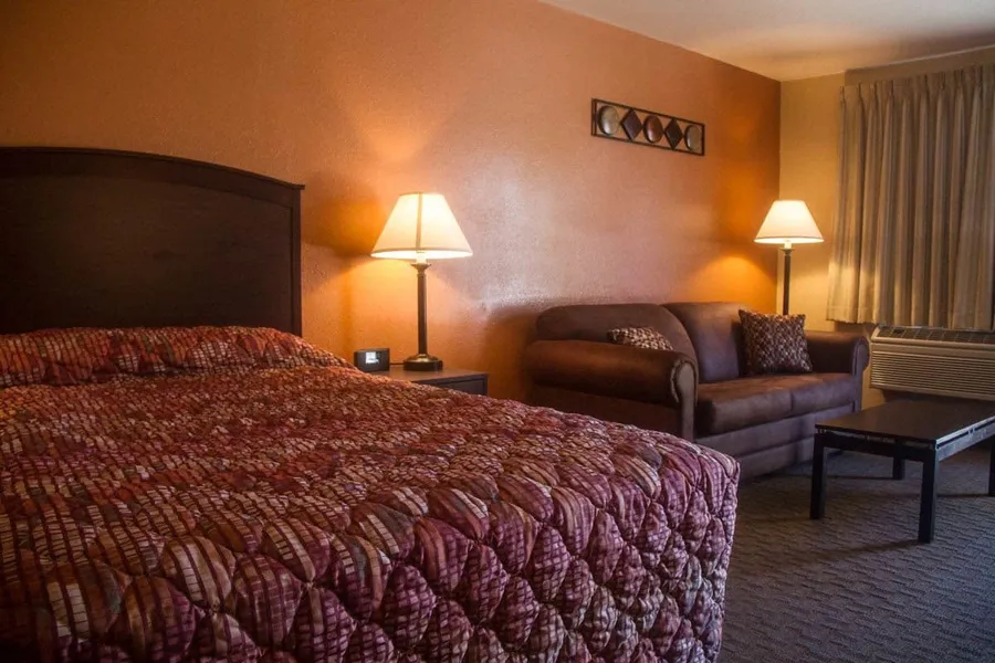 Cottonwood Inn hotel detail image 6