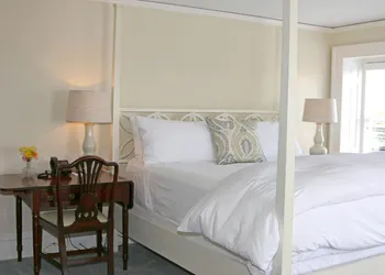 Anchorage 1770 hotel thumbnail 7