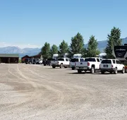 Wolf Den Log Cabin Motel and RV Park hotel detail image 3