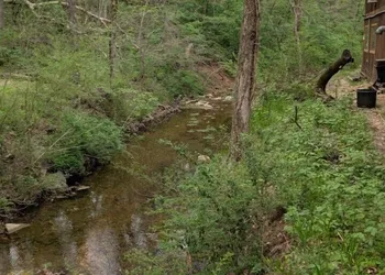 Sugar Creek Retreat hotel thumbnail 6