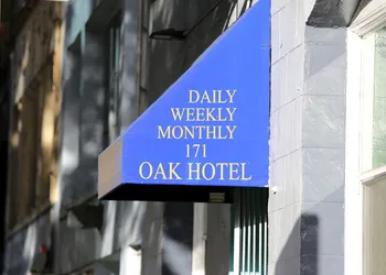 Oak Hotel hotel thumbnail 2