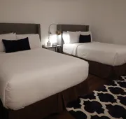 Carriage House hotel detail image 4