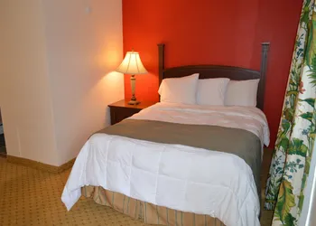 Monnie Lynn Motel hotel thumbnail 6