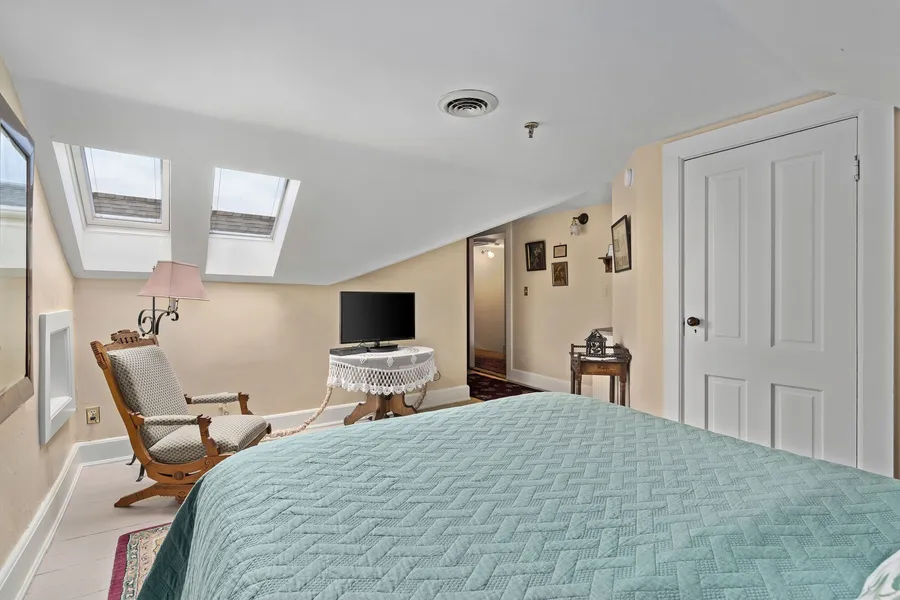The Stagecoach Inn Bed & Breakfast and Five20 Social Stop hotel detail image 6
