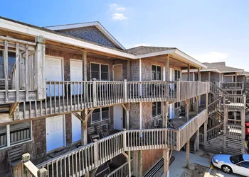 Lighthouse View Oceanfront Lodging hotel thumbnail 2