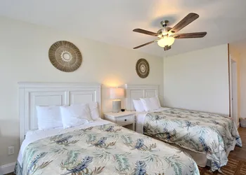 Lighthouse View Oceanfront Lodging hotel thumbnail 8