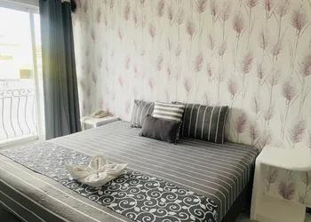 Hotel Y Suites Bausan hotel thumbnail 3