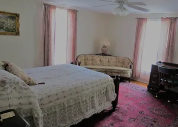The Rosemont Inn hotel thumbnail 7