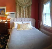 Bellevue Manor hotel detail image 7