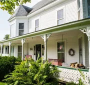 The Wayside Inn hotel detail image 4