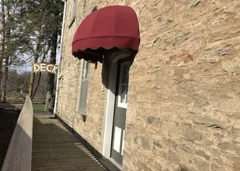 Cheltenham Suites hotel thumbnail 3