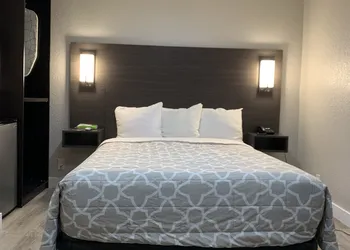 Sakura Inn hotel thumbnail 7