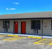 Whistling Pines - Daily & Extended Stay, Elizabeth City hotel detail image 4