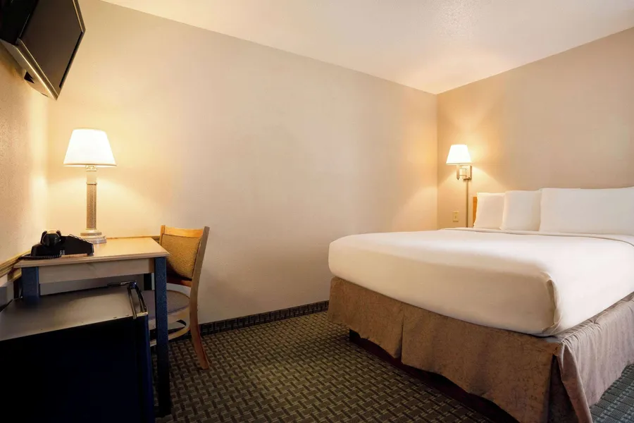 Travelodge by Wyndham Edgemont hotel detail image 6