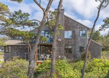 The Inn at Manzanita hotel thumbnail 5
