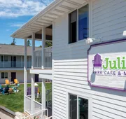 Julie's Park Cafe and Motel hotel detail image 3