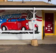 Brad's Desert Inn hotel detail image 5