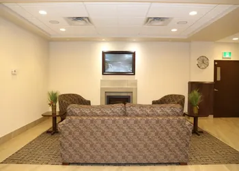 Prairie Moon Inn & Suites Macklin hotel thumbnail 3