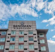 Sandman Signature Calgary Airport Hotel hotel detail image 4