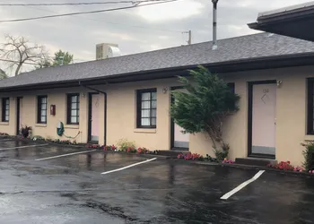 Cody Motel hotel thumbnail 6
