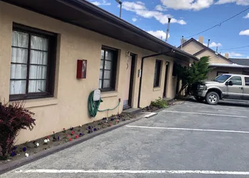 Cody Motel hotel thumbnail 8